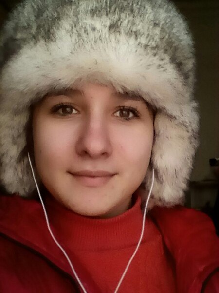 Катя, плинтус из массива кедра